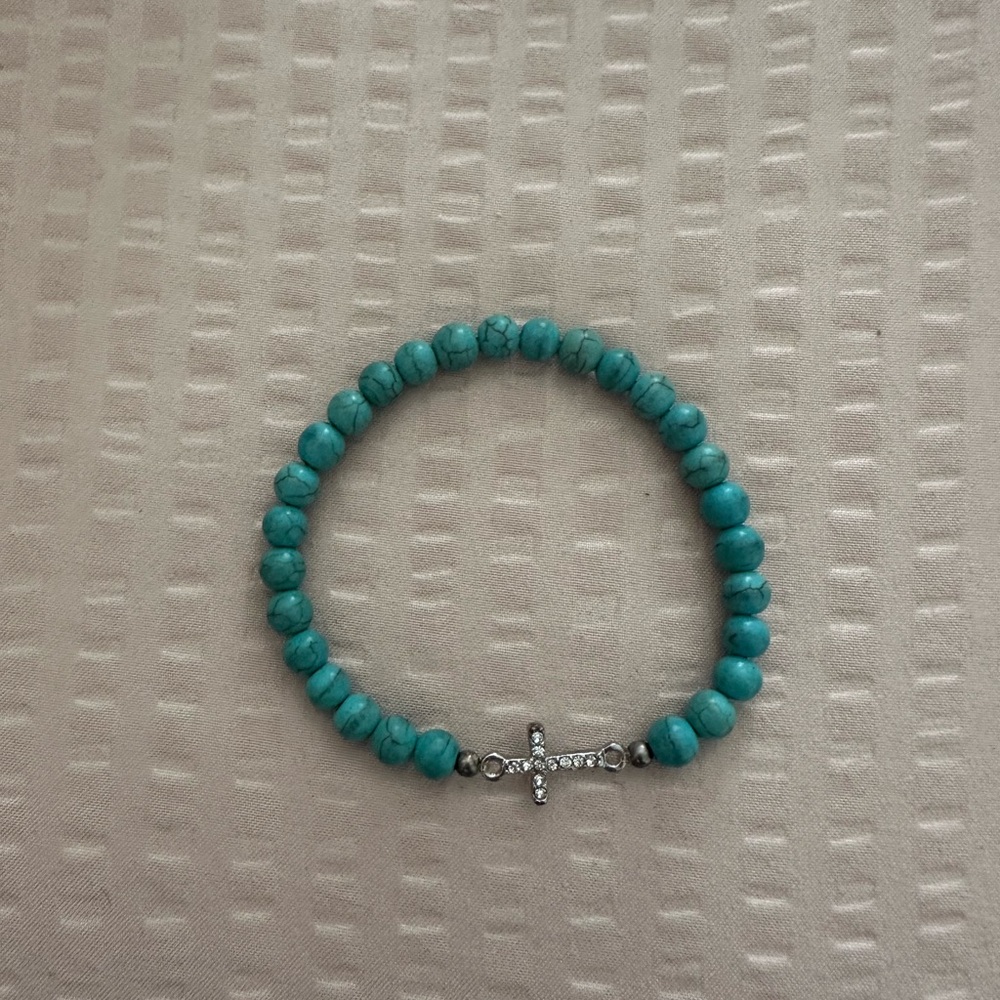 Turquoise beaded bracelet